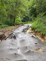 Click to enlarge image 02001slo-poplave.jpg