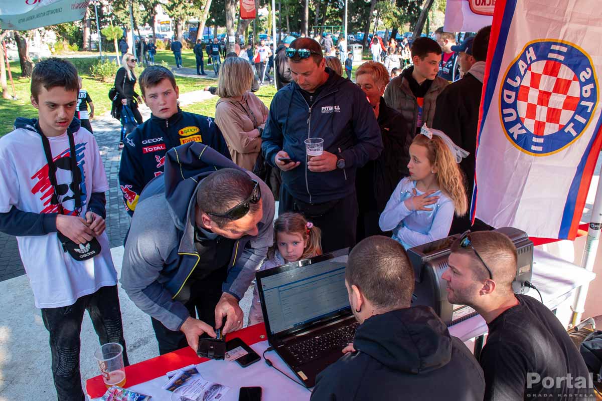 Click to enlarge image otkrivanje_murala_marka_livaje-17.jpg