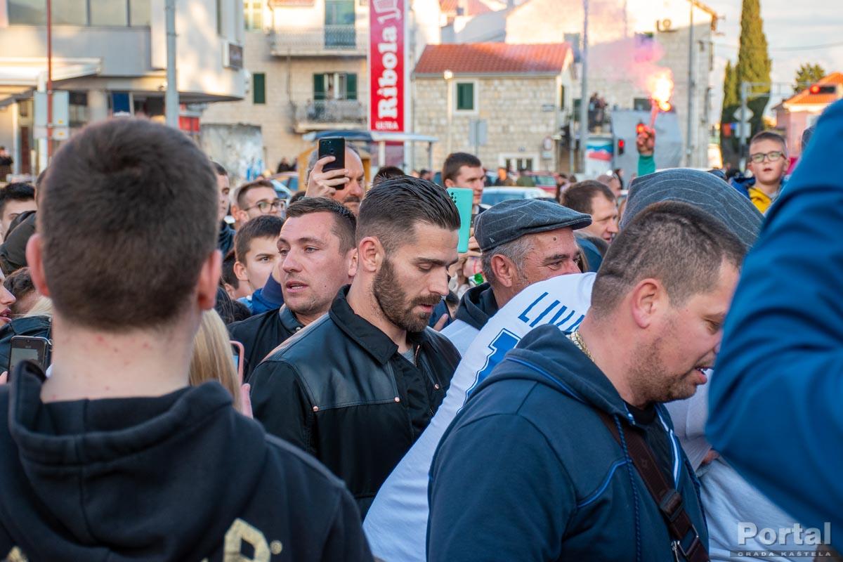 Click to enlarge image otkrivanje_murala_marka_livaje-24.jpg