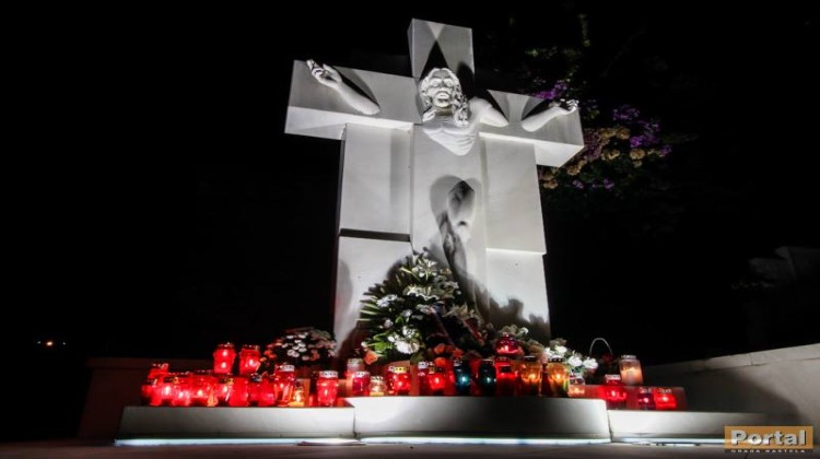 Raspored bogoslužja za svetkovinu Svih svetih i Dušni dan u kaštelanskim župama
