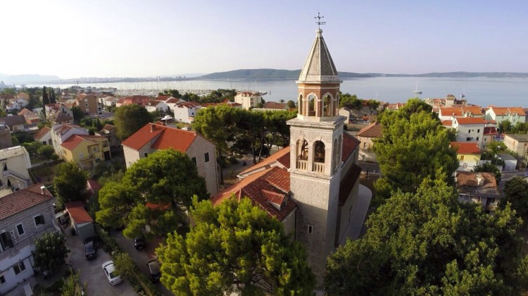 crkva gomilica