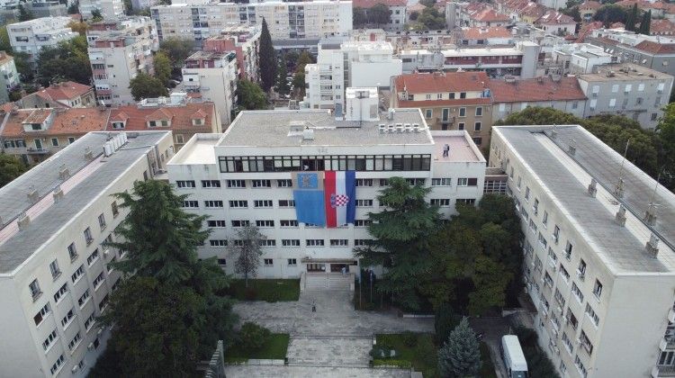 županija