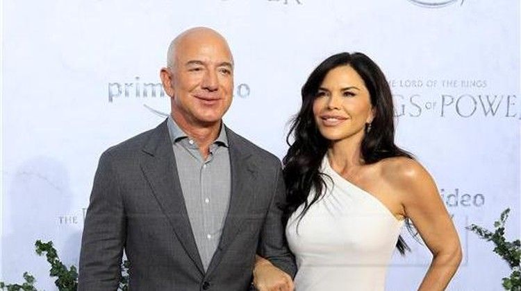 Bezos od ponedjeljka ponovno najbogatiji čovjek na svijetu, ispred Muska 