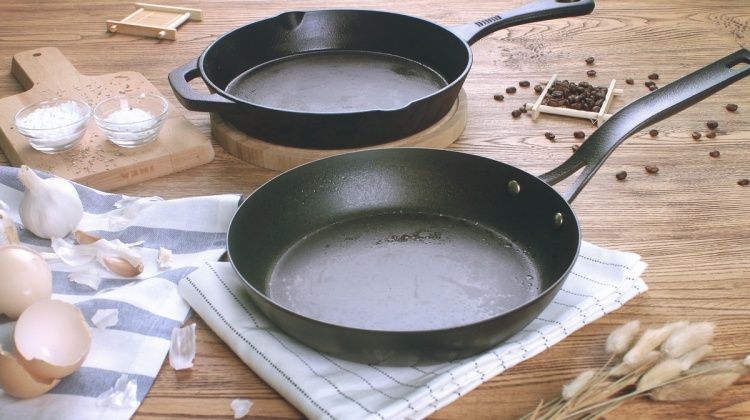 Kuhanje na maslinovom ulju ili na masti: Prednosti i mane ove dvije namirnice