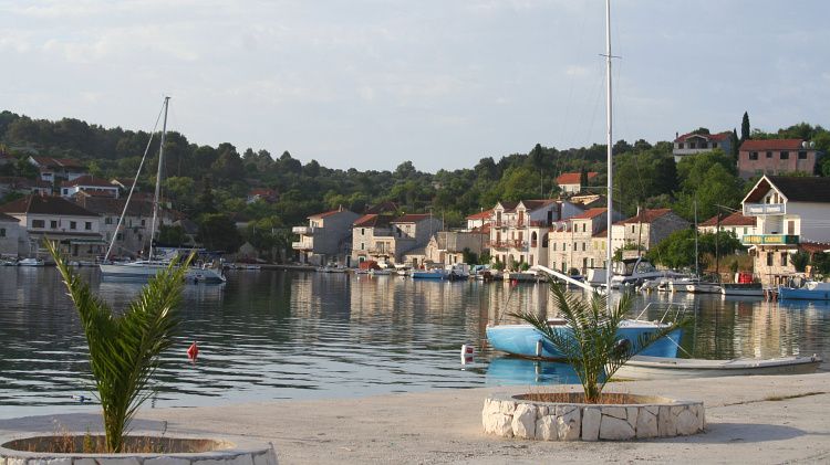 Signed agreement on the allocation of funds for the project of construction of the water supply system of Drvenik Veliki and Mali with the water supply system of the Municipality of Marina and VS Sevid I 