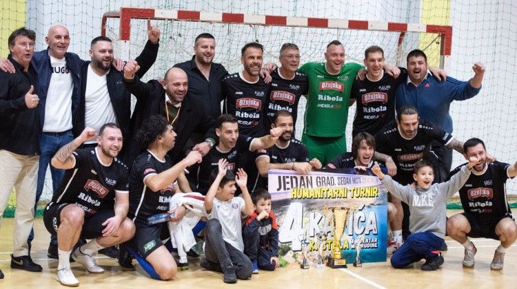 turnir 4 kafica 140n