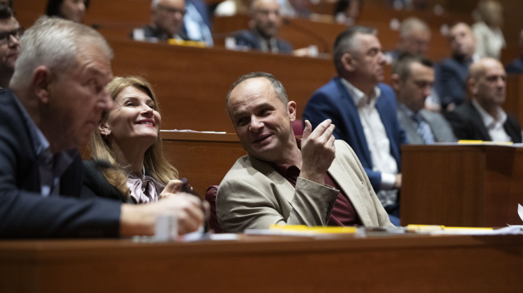 Sabor će raspravljati o PDV-u na energente, donosimo detalje