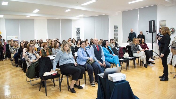 Stručni skup o čakavici za učitelje i nastavnike u OŠ Bijaći