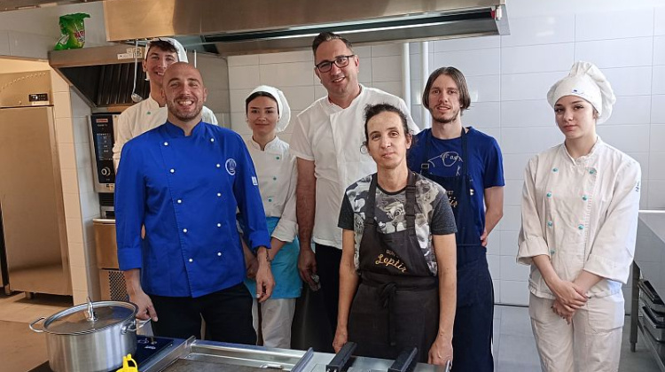 Suradnja Udruge TOMS sa Srednjom strukovnom školom “Blaž Jurjev Trogiranin” u sklopu projekta “Okusi bez prepreka”