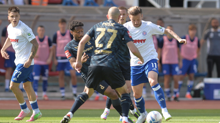 HNL: Pobjeda Dinama 3-1 na Poljudu za vrh ljestvice