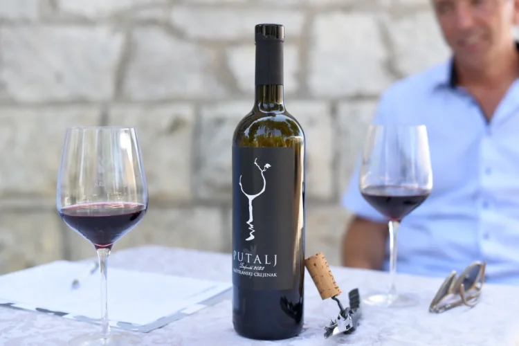 marenda s vinarom03t