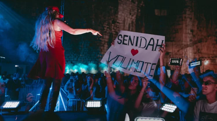 URAGAN SENIDAH ODUŠEVIO TROGIRANE I NAJAVIO KULAKULA FESTIVAL!