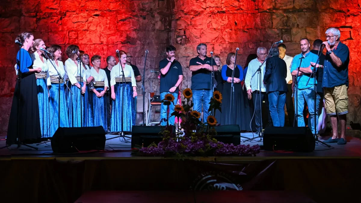 Dalmatinska pisma ispunila kulu Kamerlengo