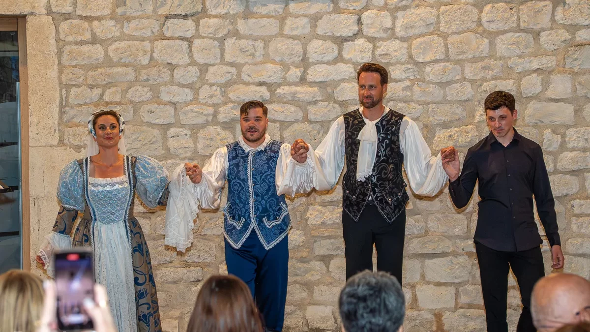 The beautiful opera arias present scenes from the love story of Miljenko and Dobrila, and this story of the castle also received its first written scenario.