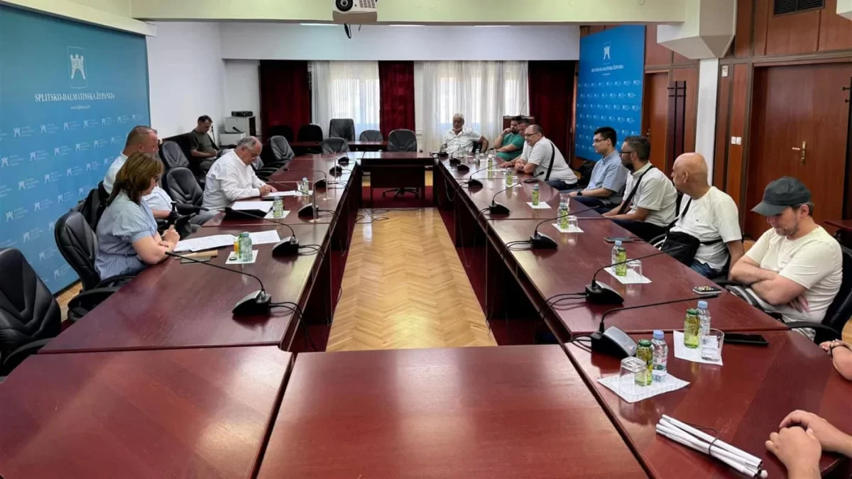 Održana prva sjednica županijskog Povjerenstva za osobe s invaliditetom SDŽ