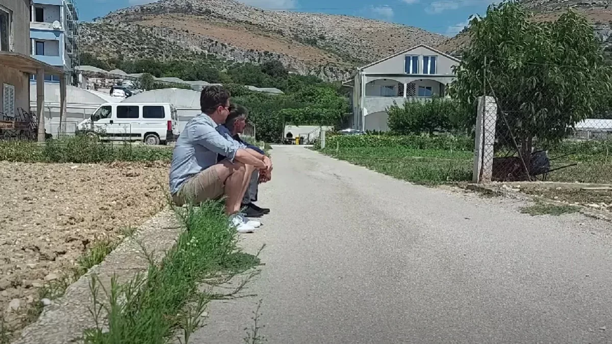 NL - Vrime je!: Rasvjetni stup za glas na izborima