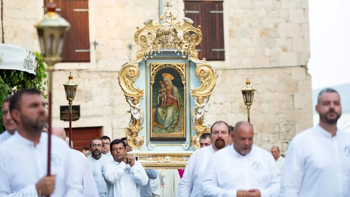 The Feast of the Assumption was celebrated with masses and processions in the parishes of Kaštela