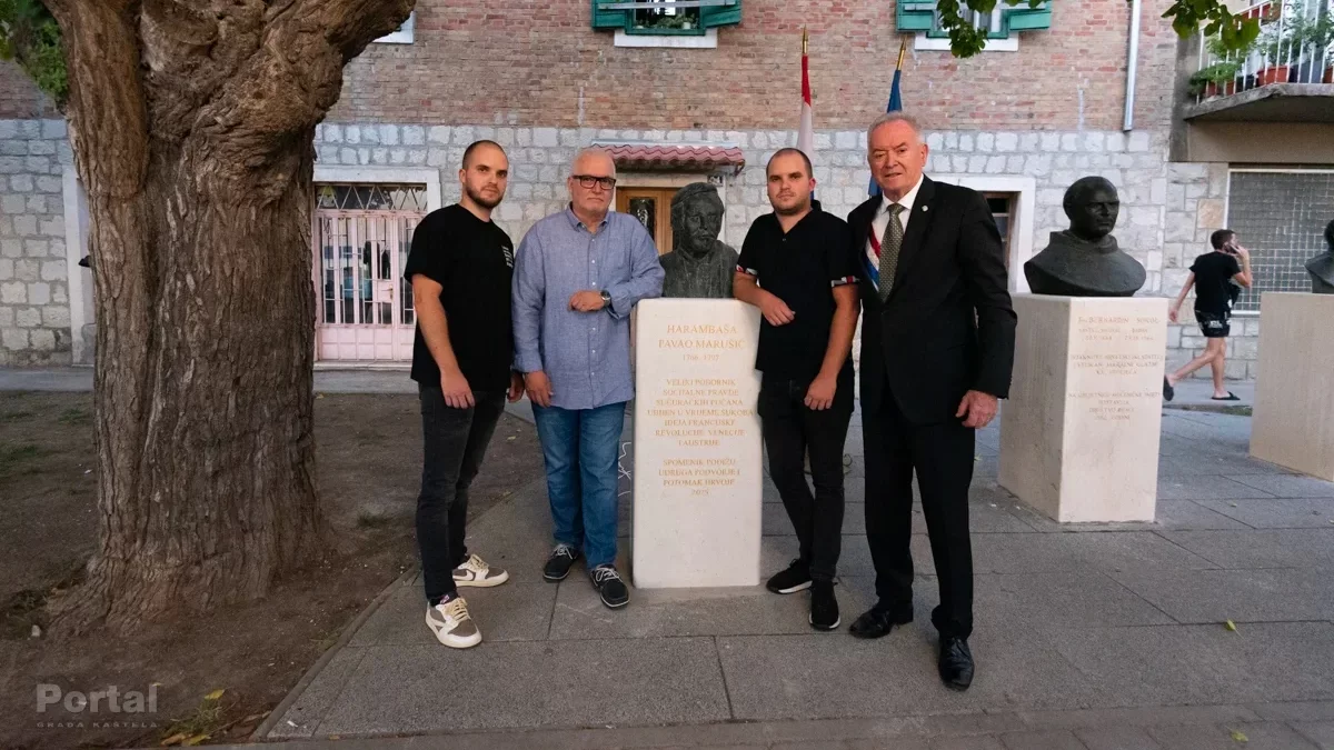 Svečano otkrivena bista Pavla Marušića u Sućurcu, borca za sućurački puk