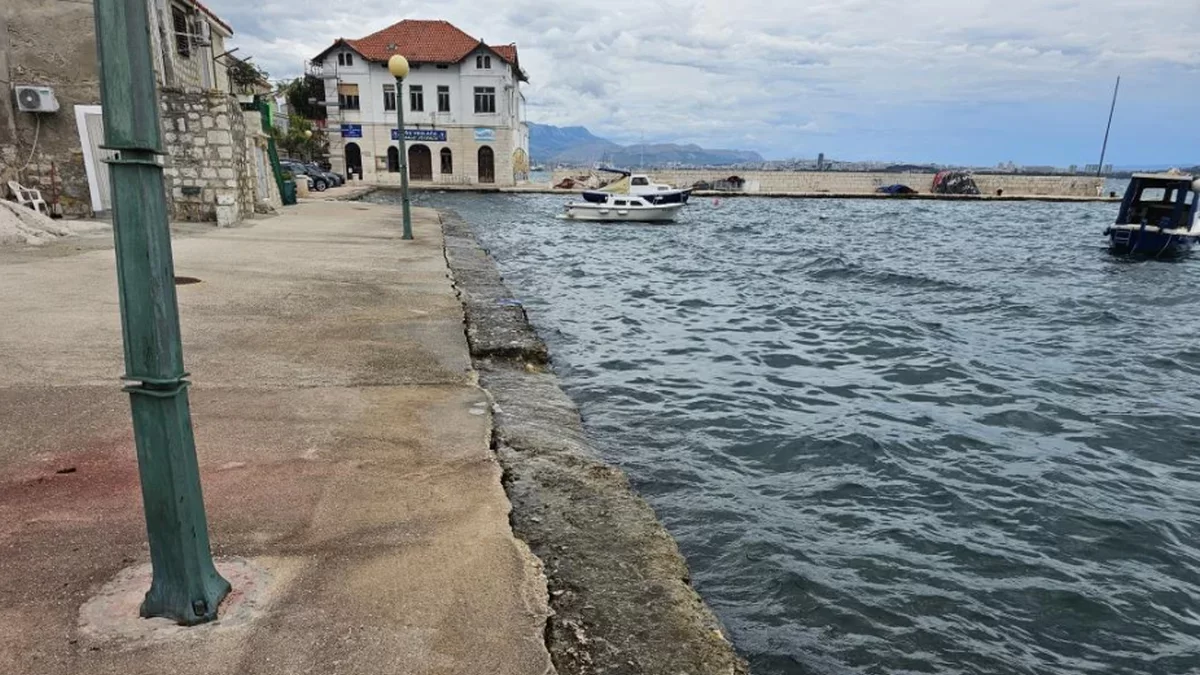 Obavijest o početku radova na sanaciji obalnog pojasa u Kaštel Kambelovcu – Grad Kaštela