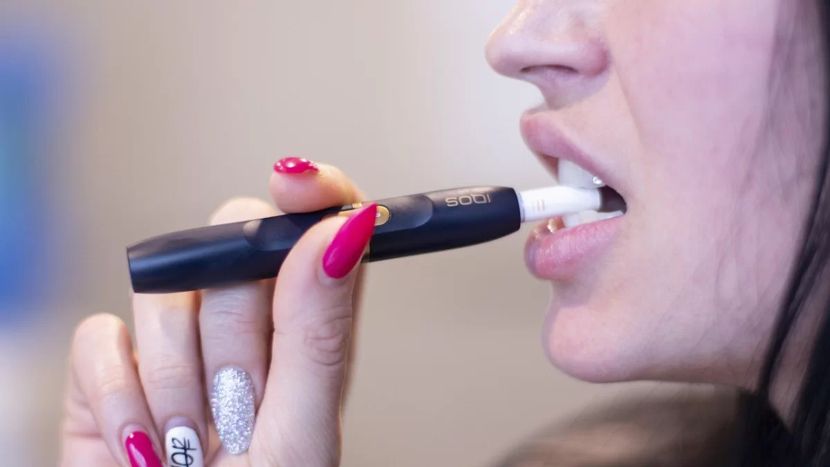 WHO: E-cigarete u svijetu koristi najmanje 15 milijuna tinejdžera