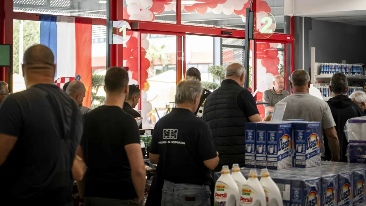 Cijene pale - velika akcija u svim Građa prodajnim centrima!