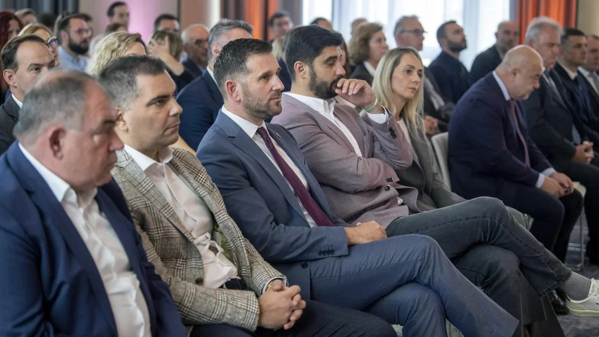 U Splitu otvorena konferencija „Nova lica turizma“