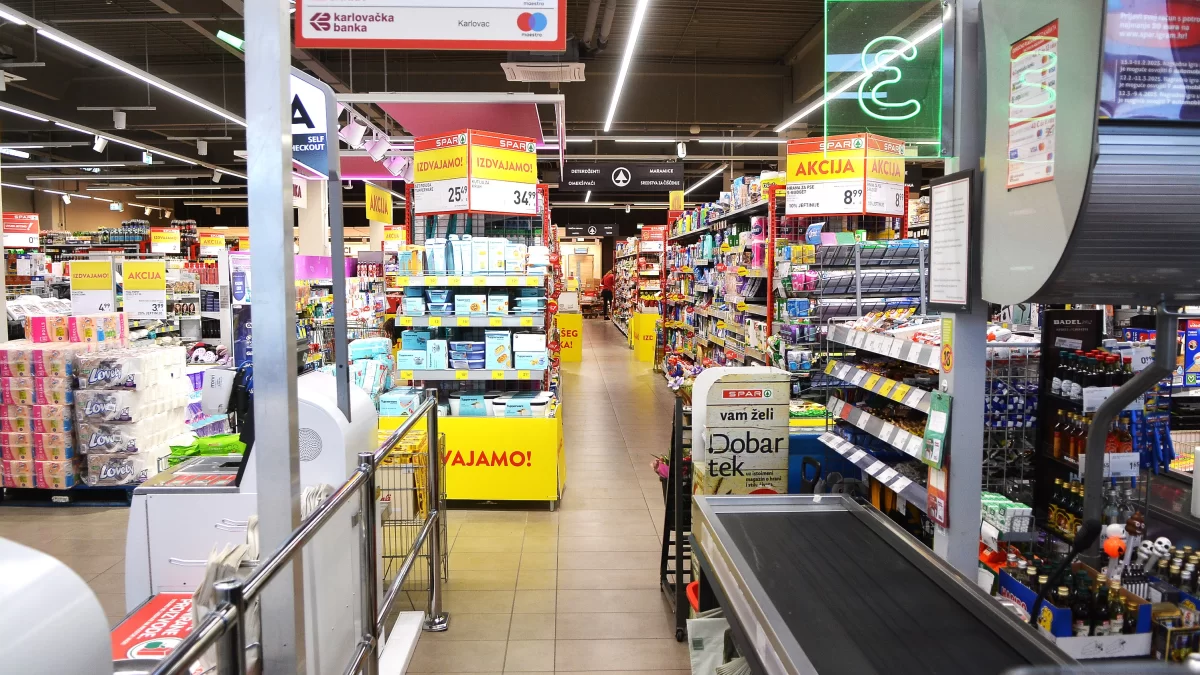 Research: Citizens are most concerned about rising prices and peer violence