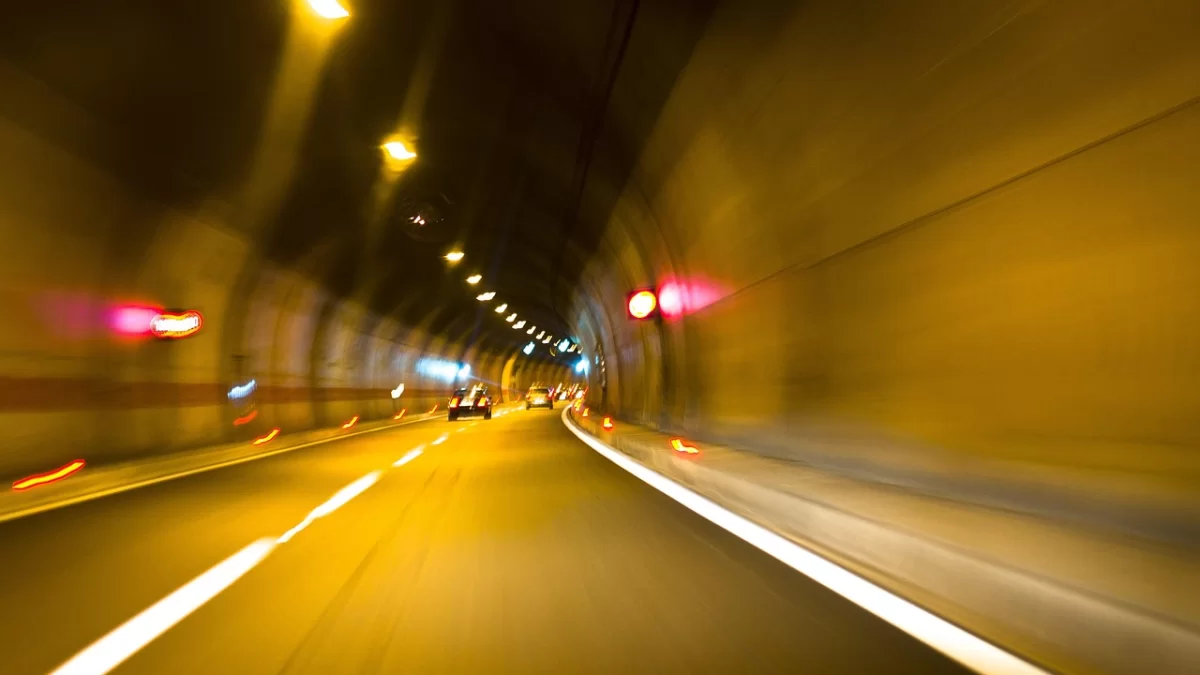 Probijena desna cijev tunela Gladnjici