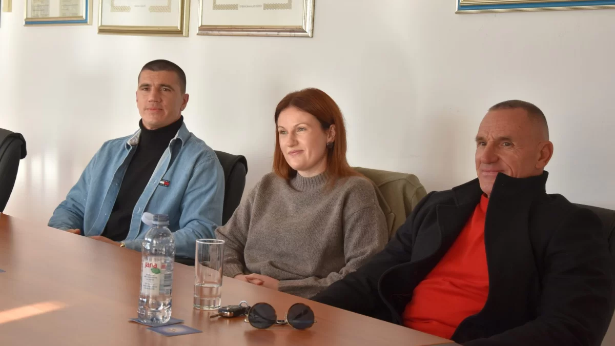 Održan prijem za kaštelanske kickboksače nakon uspjeha na Svjetskom prvenstvu – Grad Kaštela