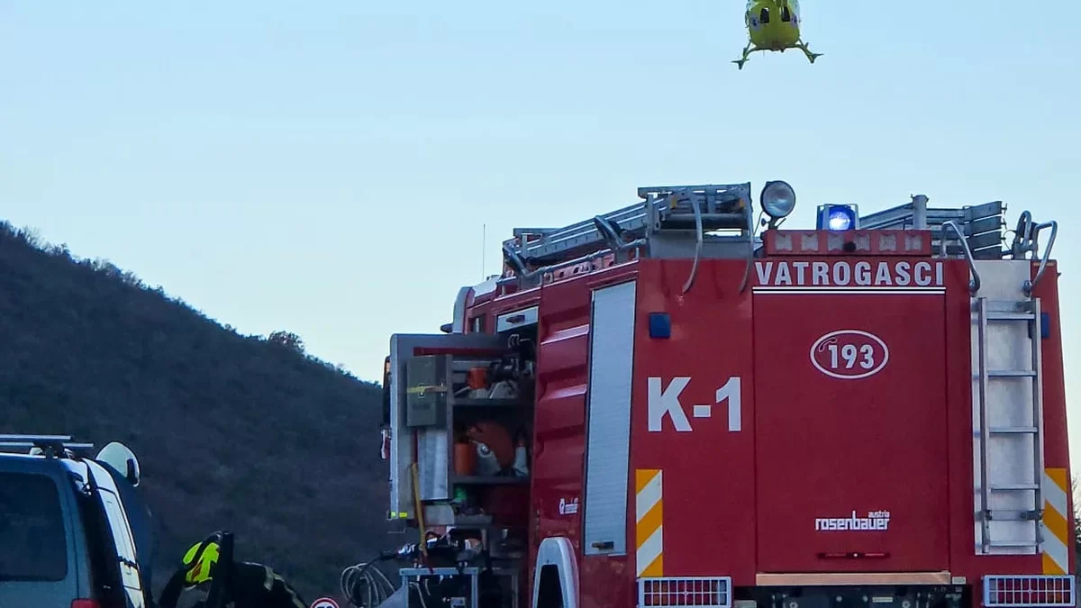 Teška prometna u Lećevici: Tri osobe ozlijeđene, jedna prevezena helikopterom