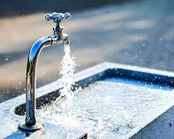 OBAVIJEST POTROŠAČIMA VODE ZBOG POVEĆANJA PARAMETARA MUTNOĆE ZA 01.12.2025.