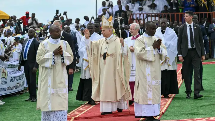 Papa u Africi osudio 