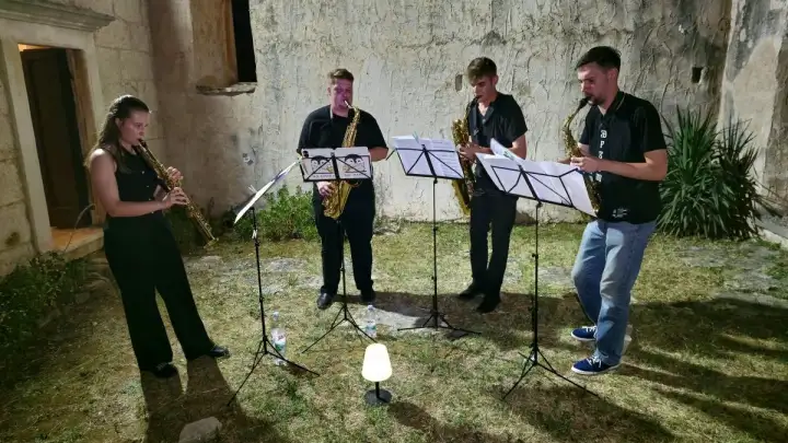 Održan koncert Kvarteta saksofona DeOz na Drveniku Velikom
