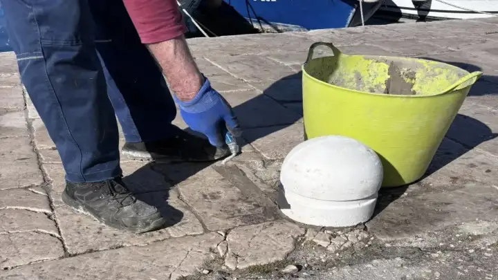 Nova komunalna oprema na Čiovu: Gljive, klupe i koševi