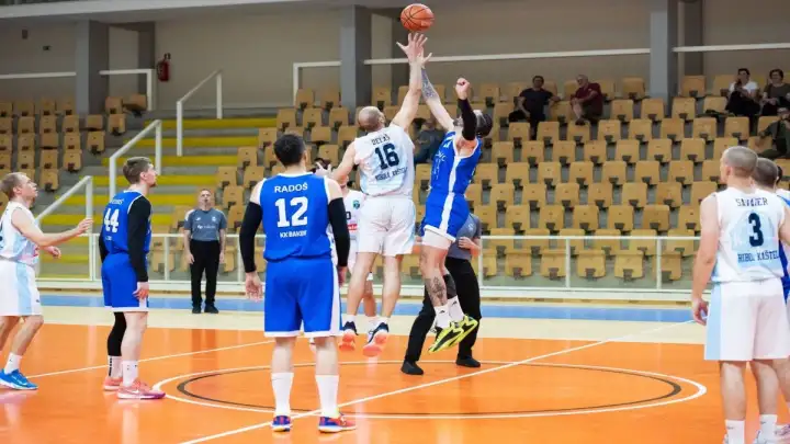 Košarkaši Ribole razigrani ulaze u doigravanje za prvaka (foto/video)