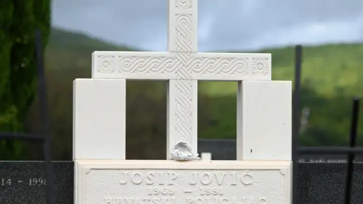 U Aržanu komemoracija u povodu 35. obljetnice pogibije Josipa Jovića