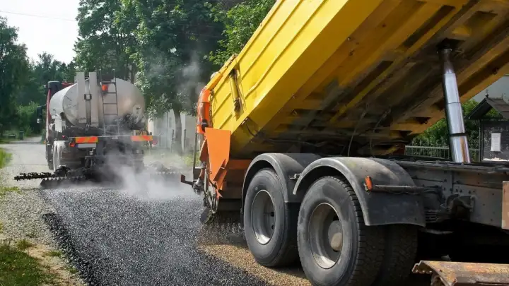 Cesta prema Bristivici dobiva novi asfalt, raspisan natječaj za radove vrijedne 180.000 eura