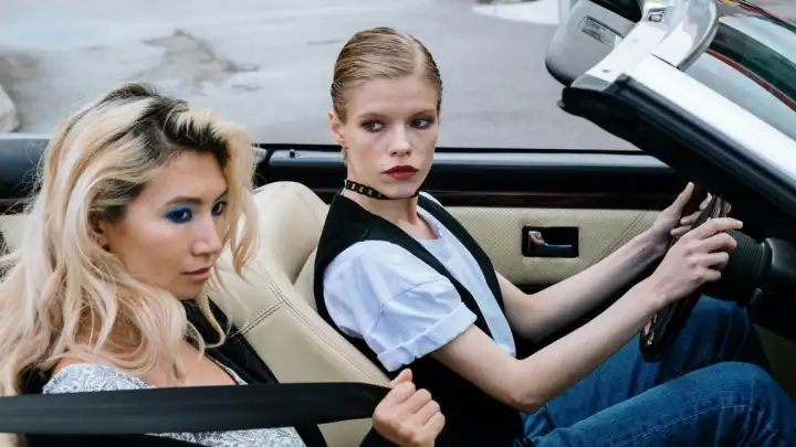 Na sigurnosnom pojasu u autu je mali crni gumb, znate li čemu služi?