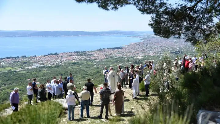 Župljani u Kambelovcu proslavili sv. Marka uz blagoslov polja