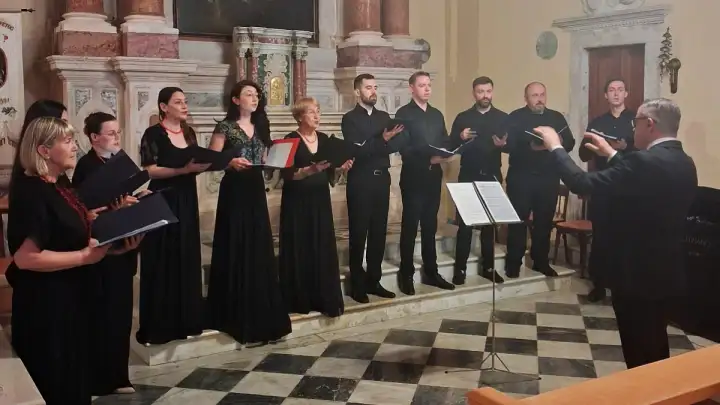 Kaštelani na korčulanskom Caminu: U Veloj Luci oživljena baština fra Bernardina Sokola