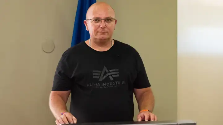 edin zuhic gv2
