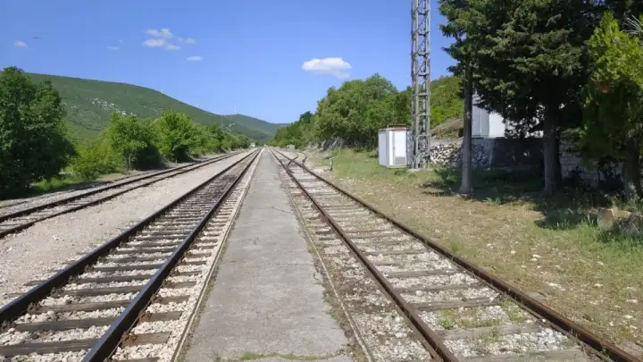 Željeznička postaja Primorski Dolac će se urediti i aktivirati