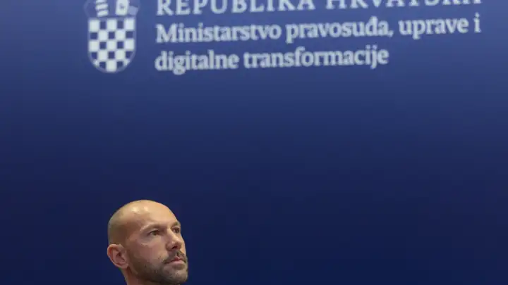 Habijan: Birači s isteklom osobnom moći će glasati bez plave potvrde