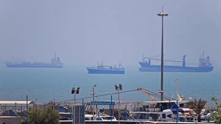 Iran ponovno zatvara Hormuški tjesnac zbog napada u Libanonu