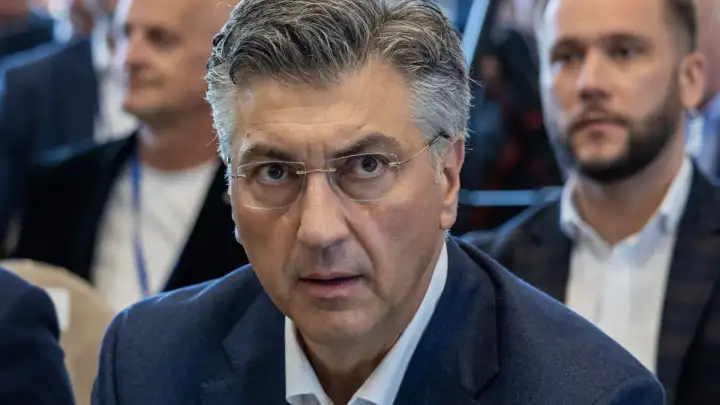 Plenković: Smanjenje stope PDV-a i europske trošarine Vladi su potencijalni alat 