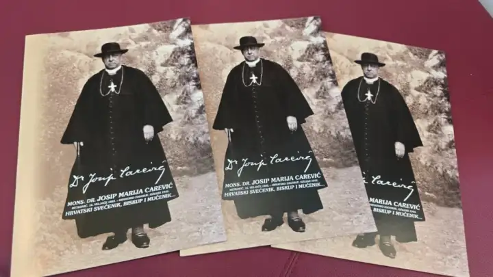 Župan Blaženko Boban nazočio otvorenju izložbe o mons. dr. Josipu Mariji Careviću