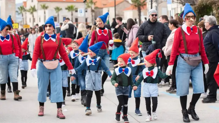 U nedjelju 45. donjokaštelanski dječji krnjeval