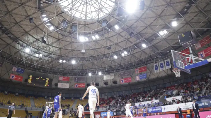 Cibona bolja od Zadra