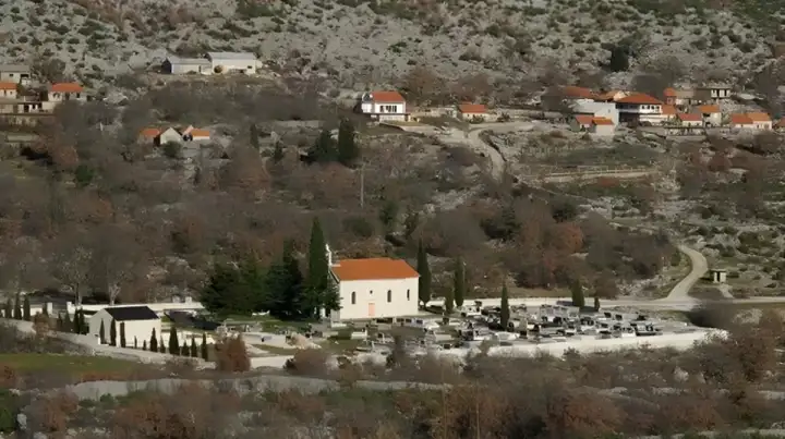 Mještani Radošića jednoglasno protiv krematorija: Želimo razvoj koji donosi život našem selu