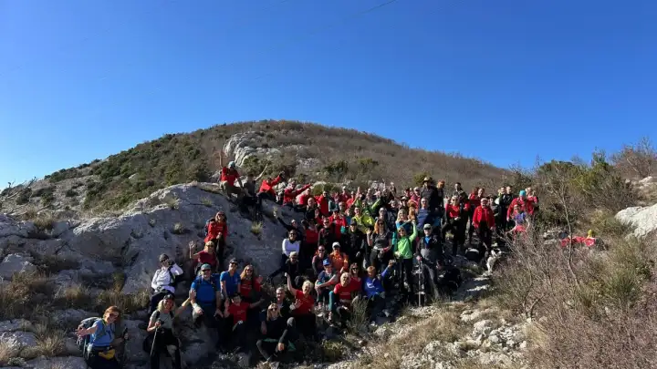 Preko 80 planinara pohodilo Malačku u spomen na Petra Pengu